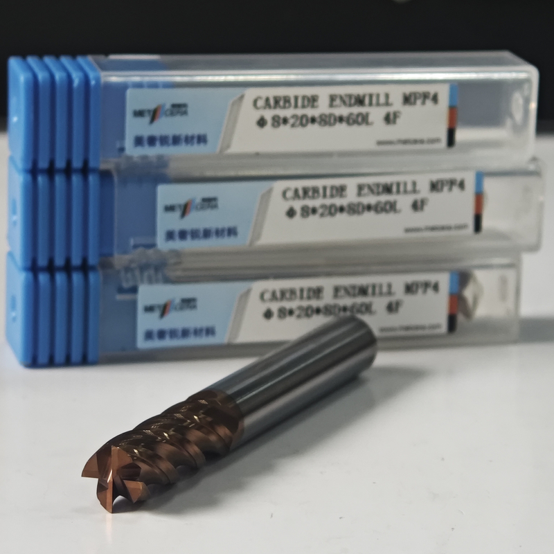 고체 탄화탄소 건조 젖은 가공 8mm 유니버설 4 플루트 평면 끝 밀 Φ8x20x8Dx60mm 탄소 철강 및 저탄소 합금 철강 절단