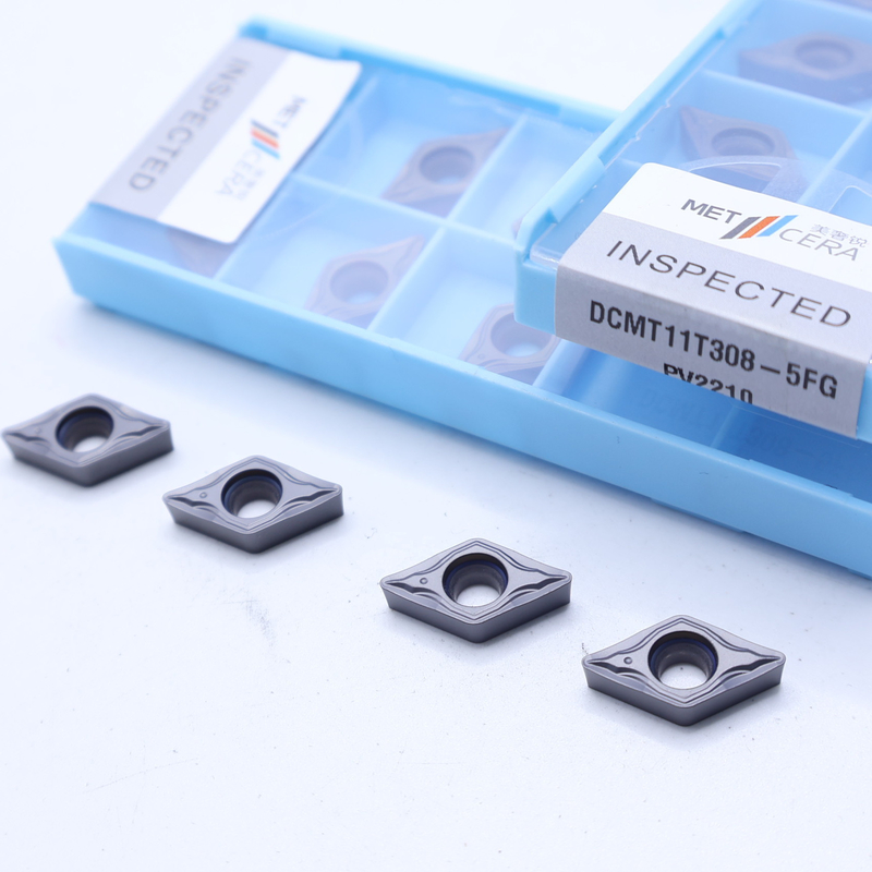 DCMT07 DCMT11 외적 및 내부 회전용 철강 5FG 칩 브레이커에 세르메트 삽입