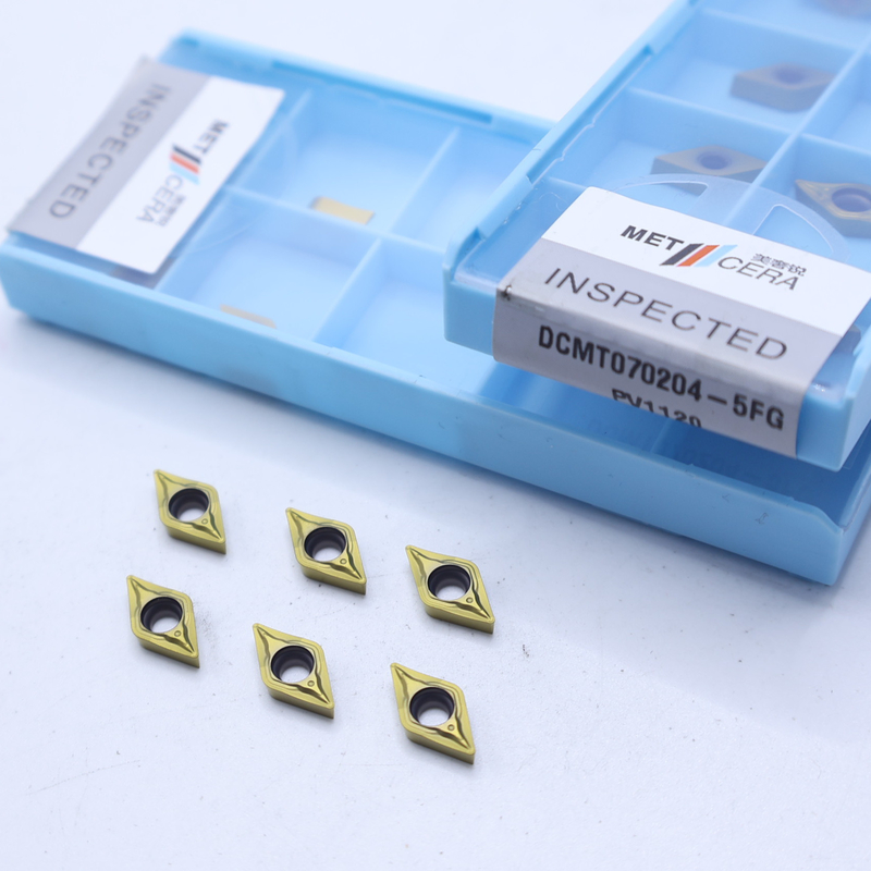 DCMT07 DCMT11 외적 및 내부 회전용 철강 5FG 칩 브레이커에 세르메트 삽입