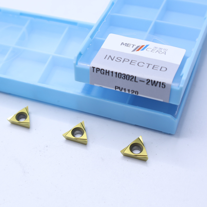 TiCN 세르메트 CNC 회전 삽입 TPGH1103 2W15 날카로운 마무리 칩 브레이커 금속 재료 높은 착용 저항 장점